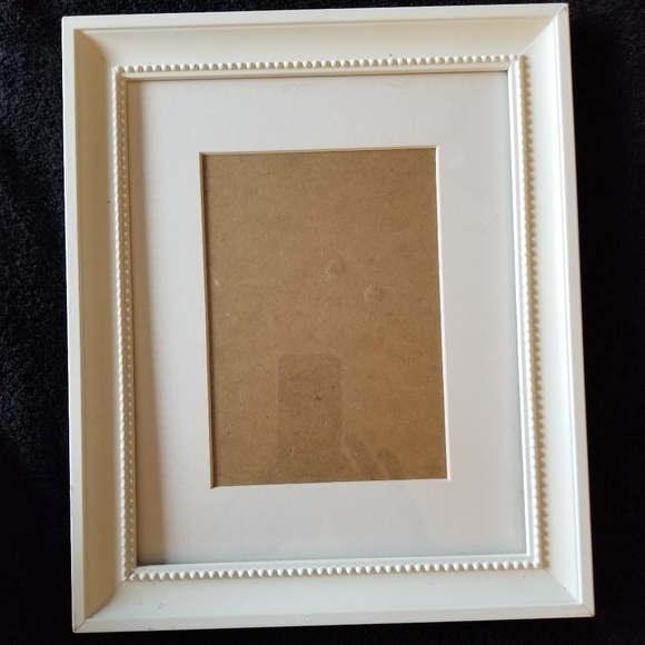 Sondrum Other - Sondrum Picture Frame White With Mat 10x12 New